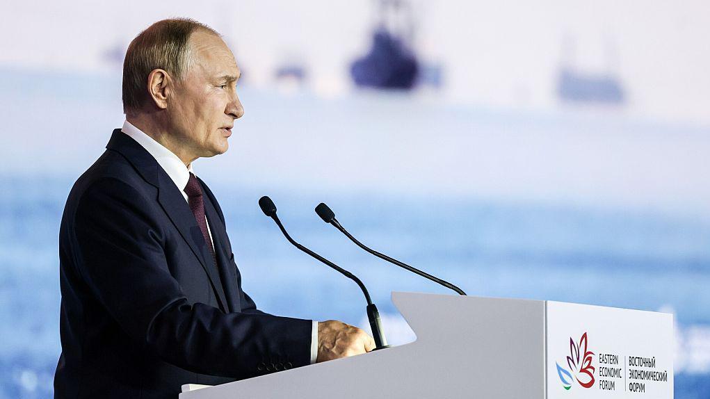 Putin Accuses Ukraine of Rejecting Peace Offers, Cites Western Influence