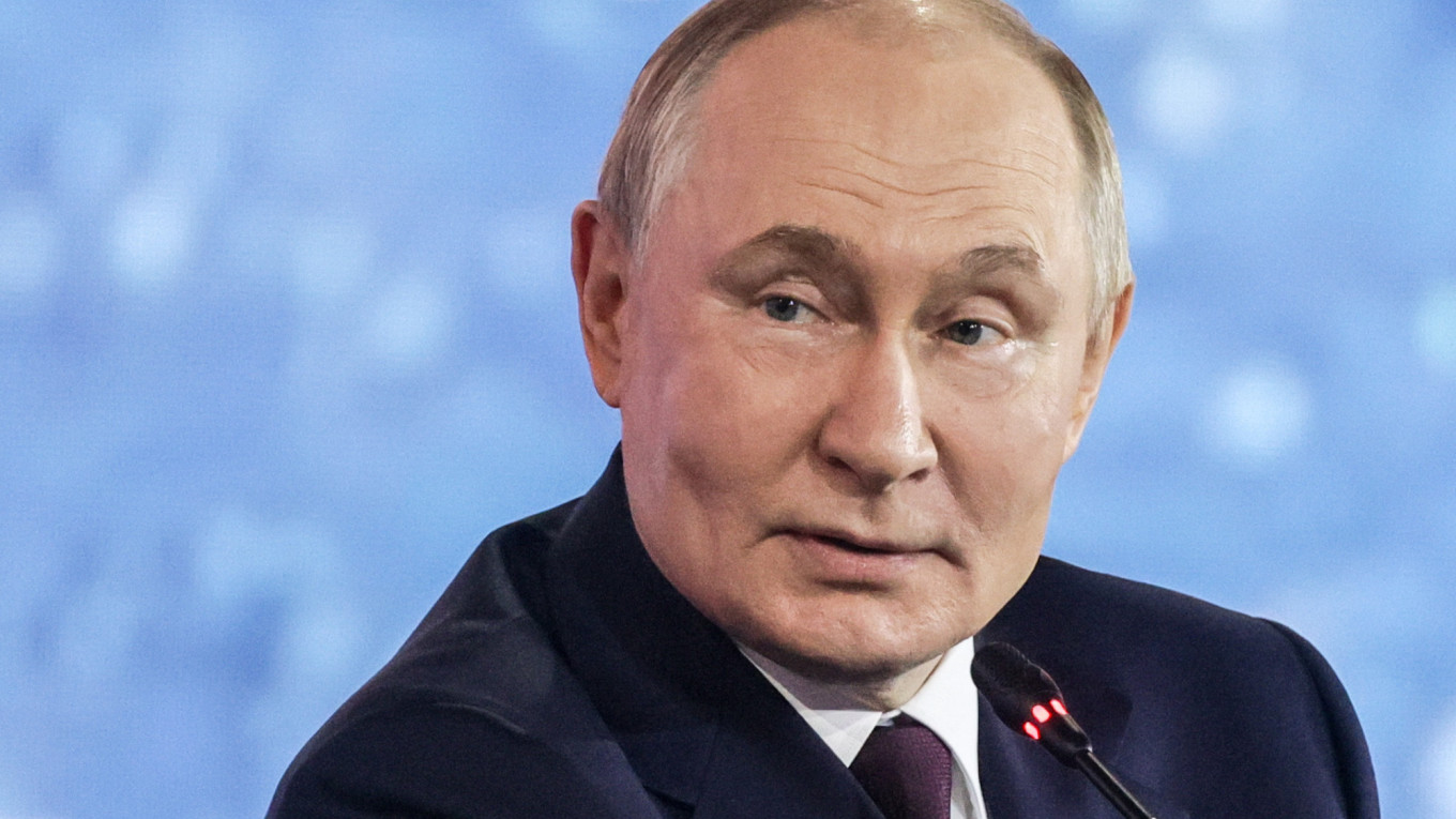 Putin Warns: Western Troops in Ukraine Face Military Target Status or Obsolescence Amid Peace Talks