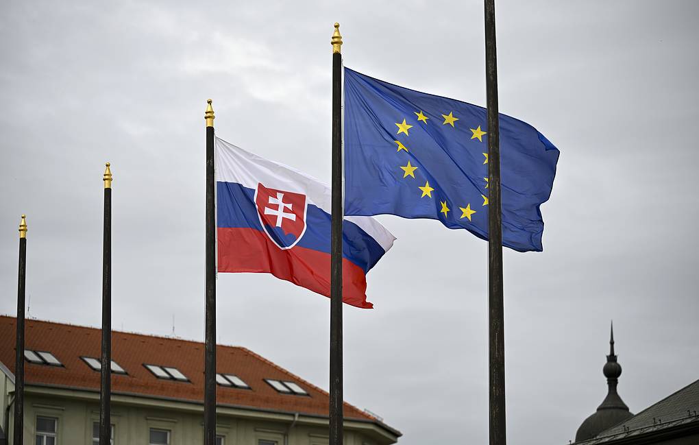 Slovak Deputy Calls for EU Bloc Against “Collective Madness” Over Ukraine