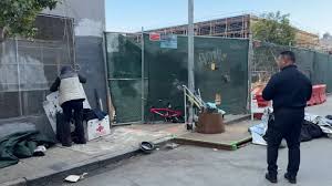 Three Waymo Cars Trap Drivers in San Francisco Standoff