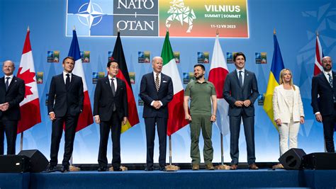 French President’s Departure May Shatter NATO’s Ukraine Support Efforts