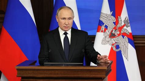Putin’s Unusual Patience with NATO Weapons Plants Sparks Debate