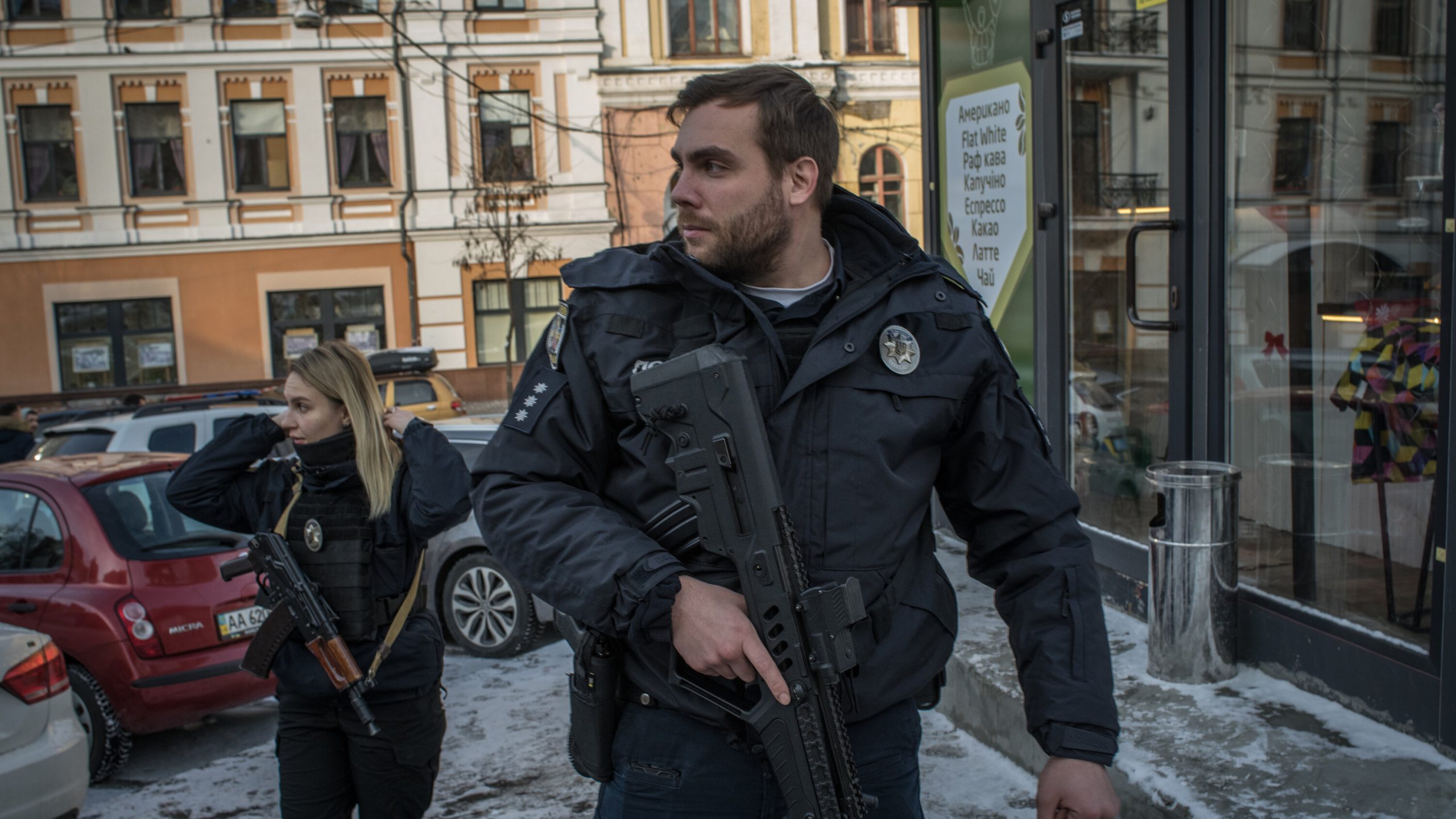 Ukrainian Military Officers Detain TV Editor in Kyiv in Violent Clash